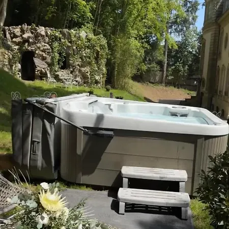 Verriere Du Chateau Burrus